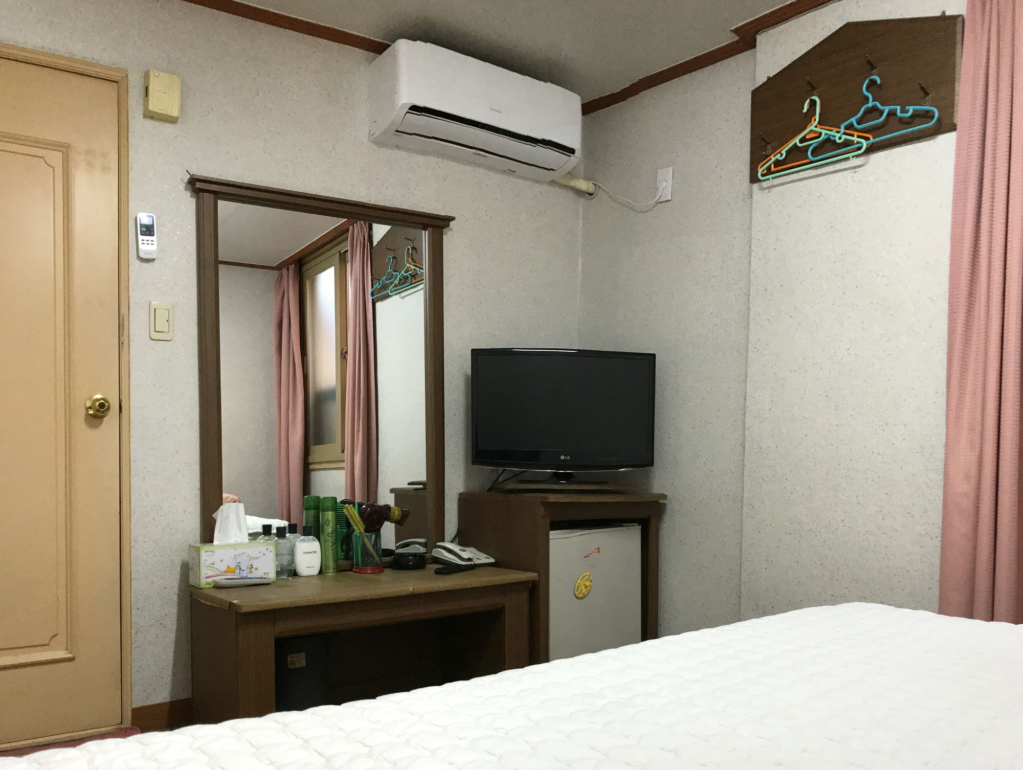 J Motel Busan Buitenkant foto